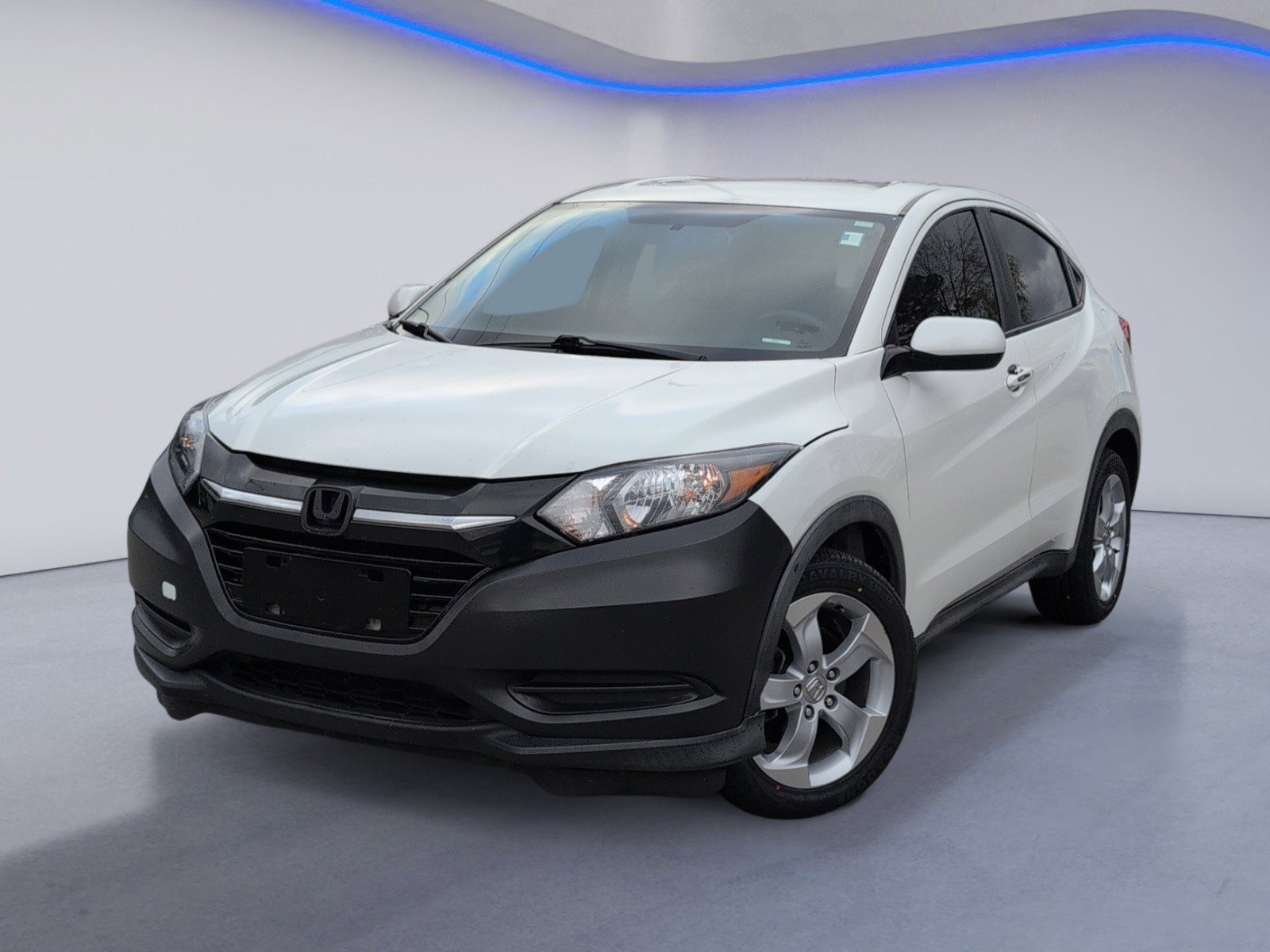 Used 2016 Honda HR-V LX image 2