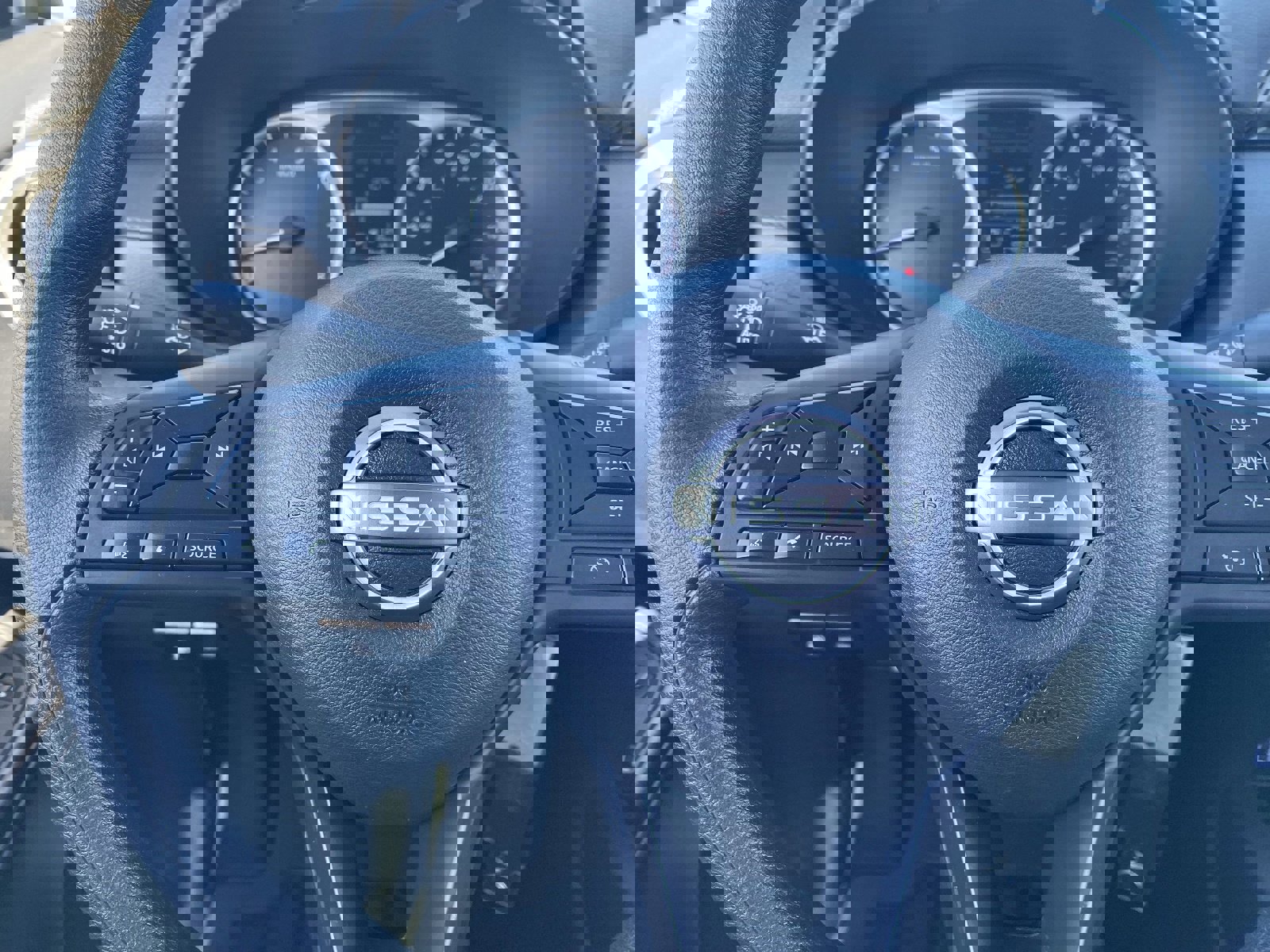 Certified 2025 Nissan Versa S w/ Trunk Package image 27