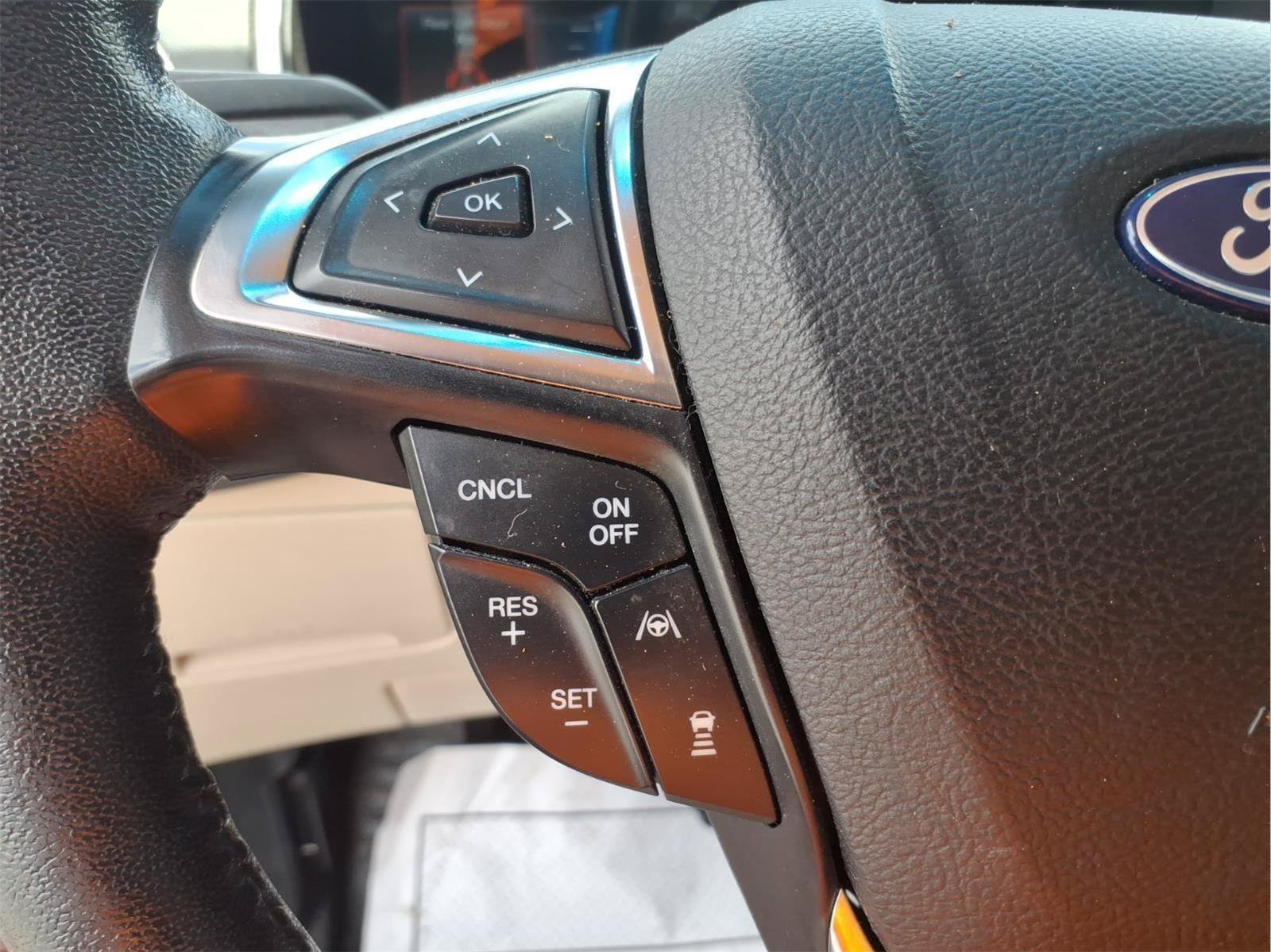 Used 2019 Ford Edge Titanium w/ Equipment Group 301A FWD image 20
