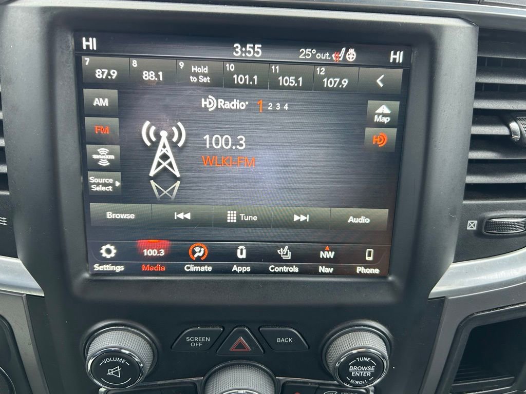 Used 2022 RAM 1500 Classic Warlock w/ Ceramic Grey Warlock Package image 23