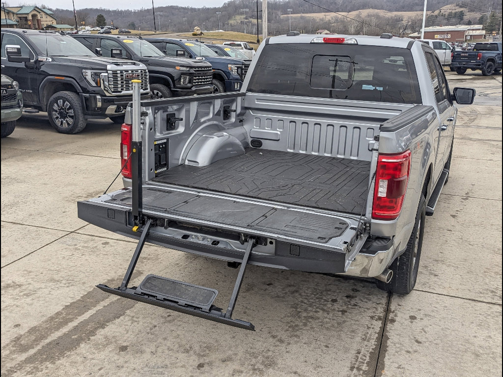 Used 2023 Ford F150 XLT w/ Equipment Group 302A High image 14