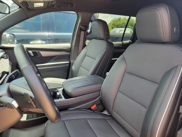 Used 2026 Buick Enclave Preferred FWD image 12