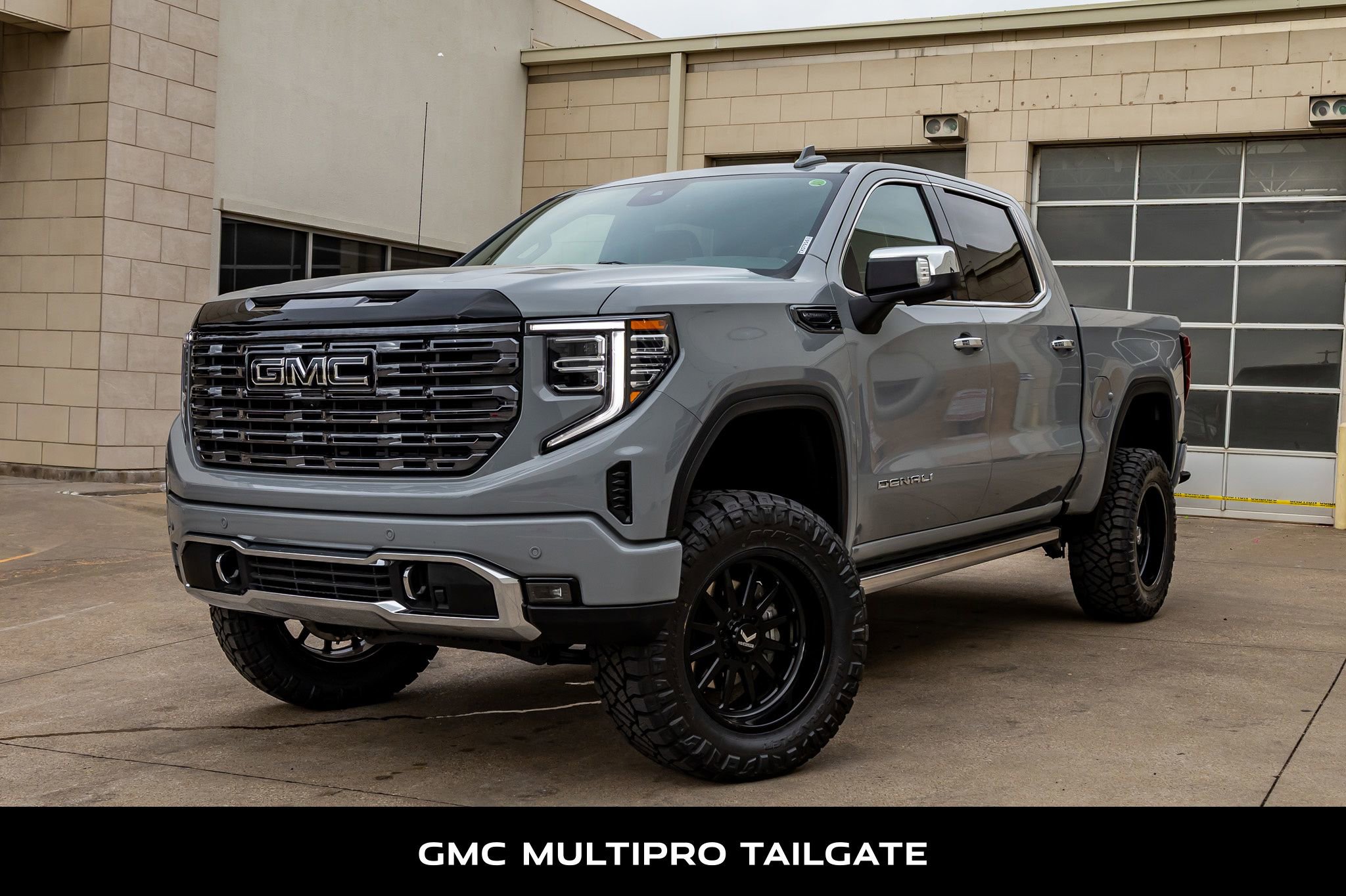 Used 2025 GMC Sierra 1500 Denali Ultimate image 5