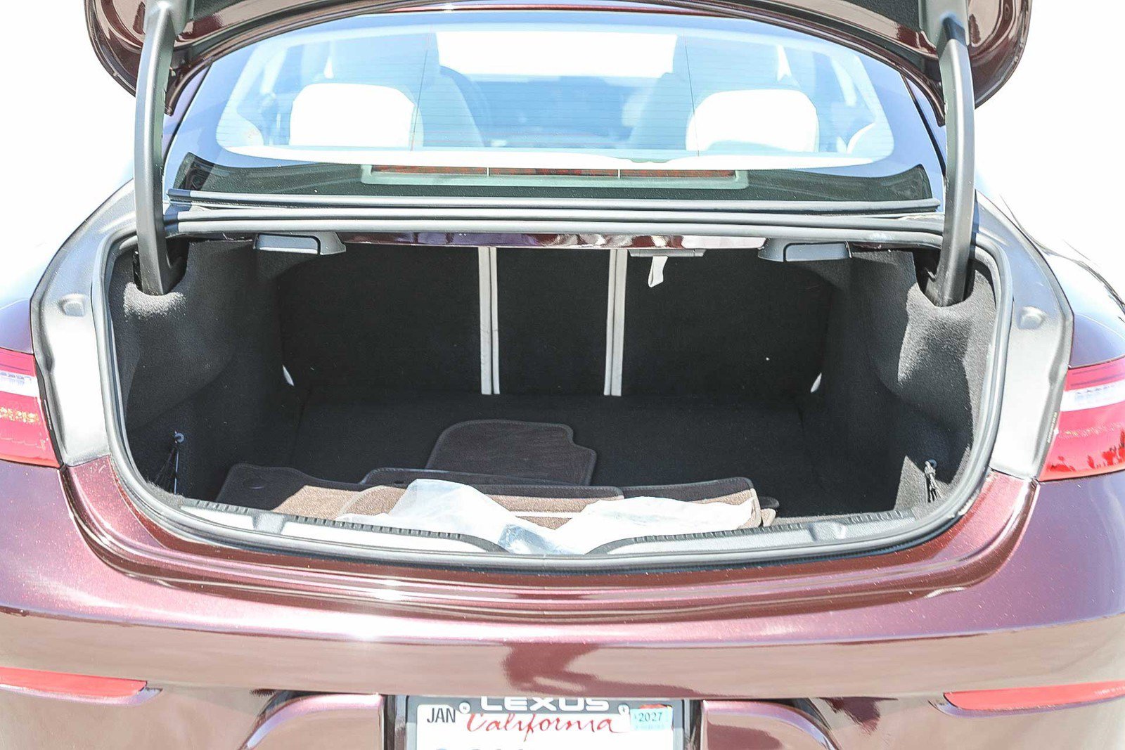 Used 2019 Mercedes-Benz E 450 Coupe image 24