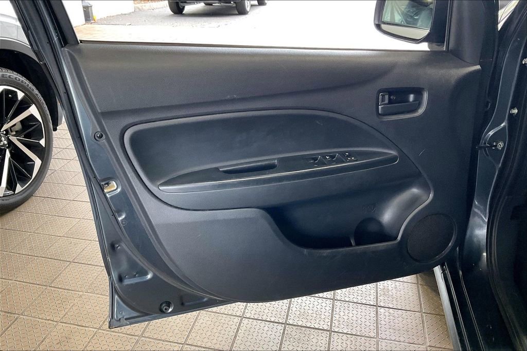 Used 2024 Mitsubishi Mirage G4 ES image 2