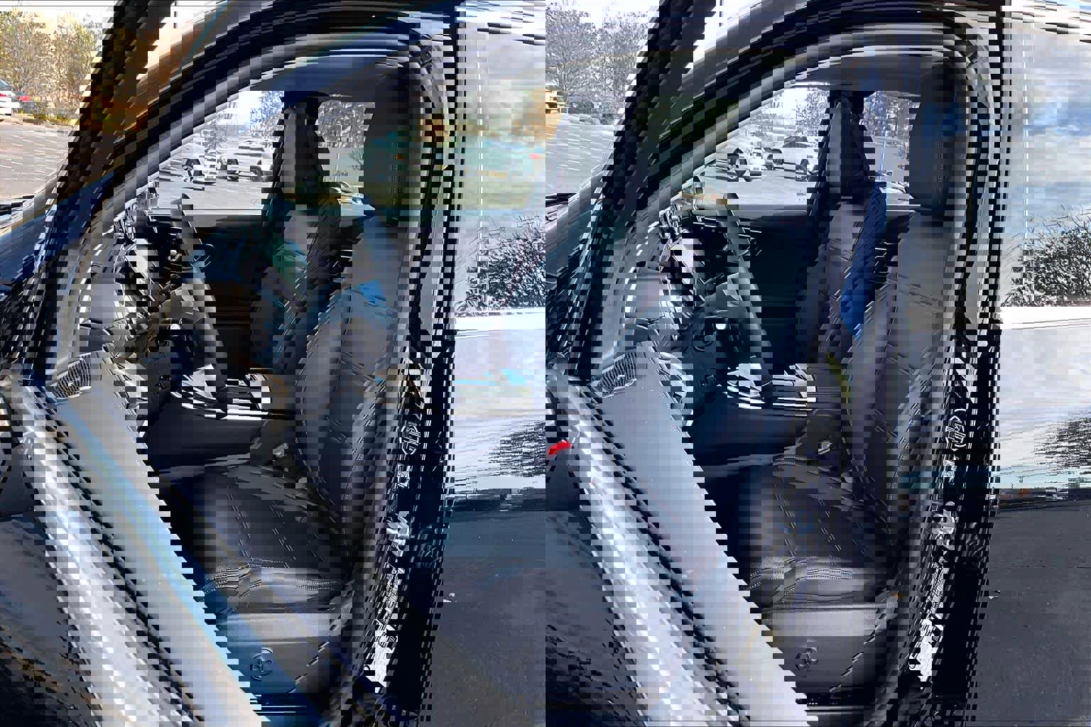 Certified 2023 Mercedes-Benz GLC 300 4MATIC image 9