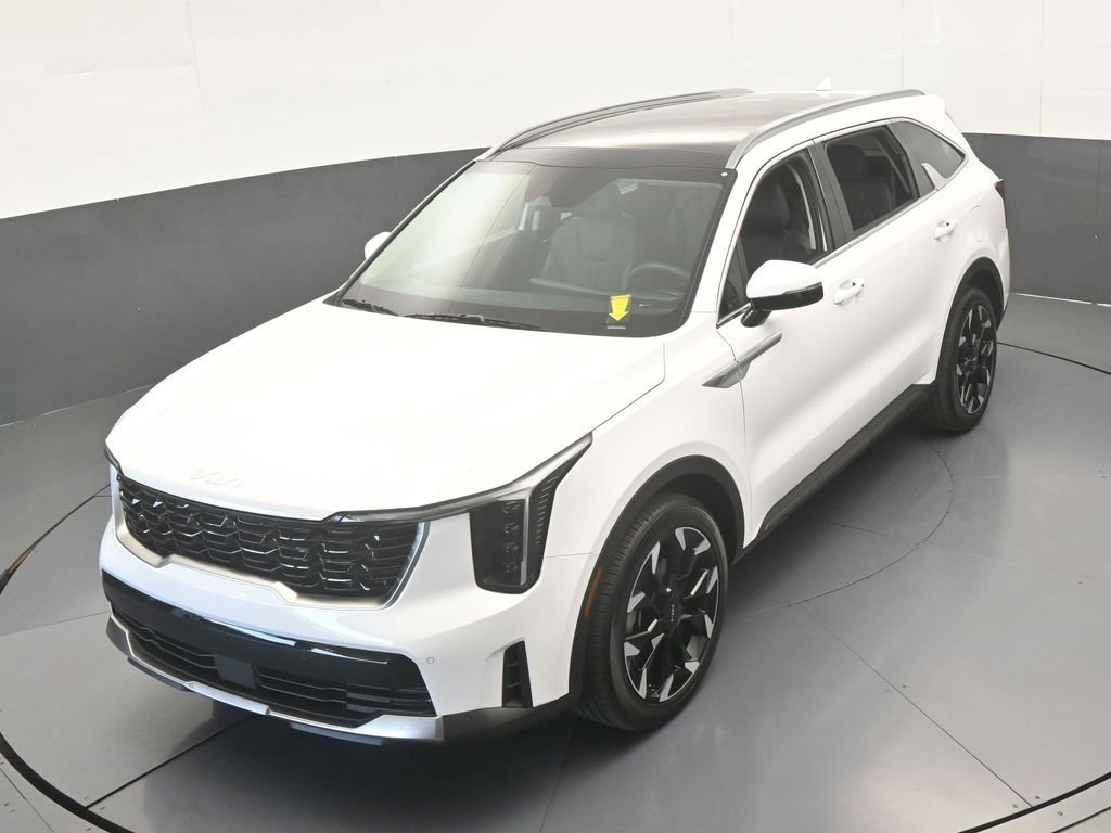 Used 2025 Kia Sorento EX w/ Panoramic Sunroof Package FWD image 49