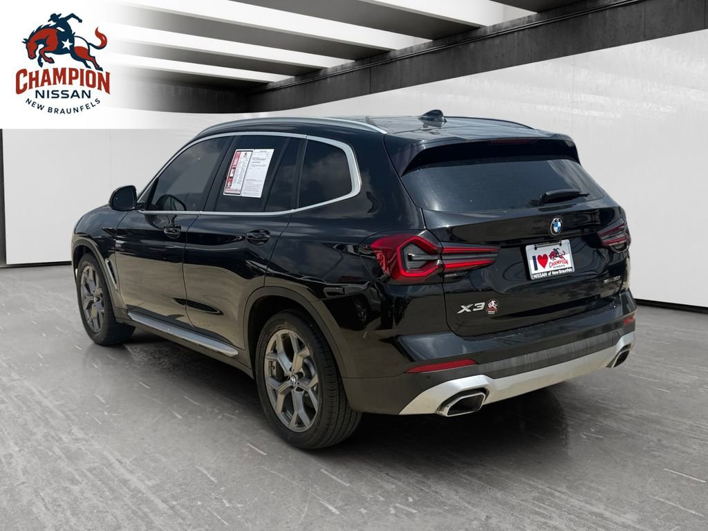 Used 2022 BMW X3 sDrive30i RWD image 3