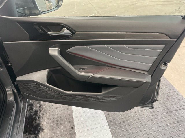 New 2026 Volkswagen Jetta SEL FWD image 3