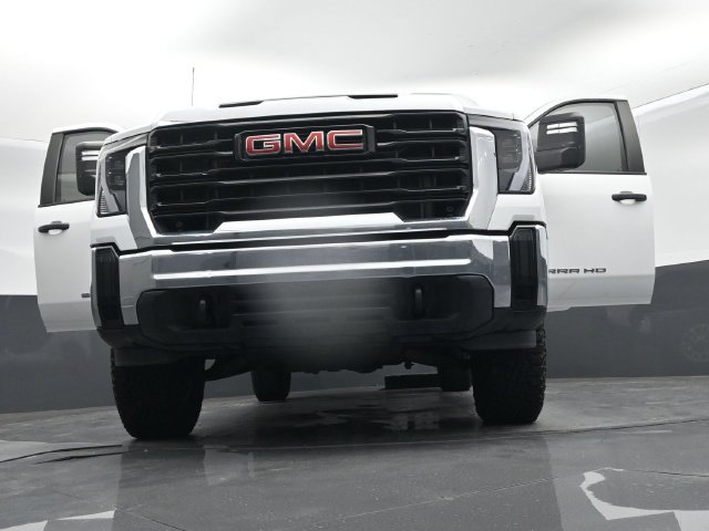 Used 2024 GMC Sierra 2500 Pro w/ Convenience Package AWD/4WD image 72
