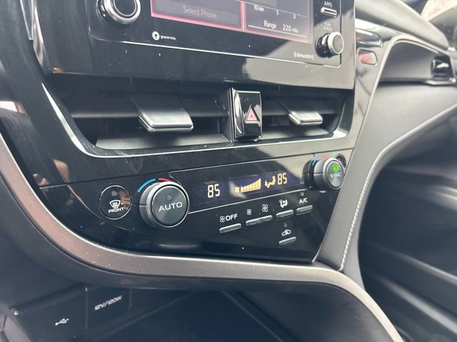 Used 2024 Toyota Camry SE image 22