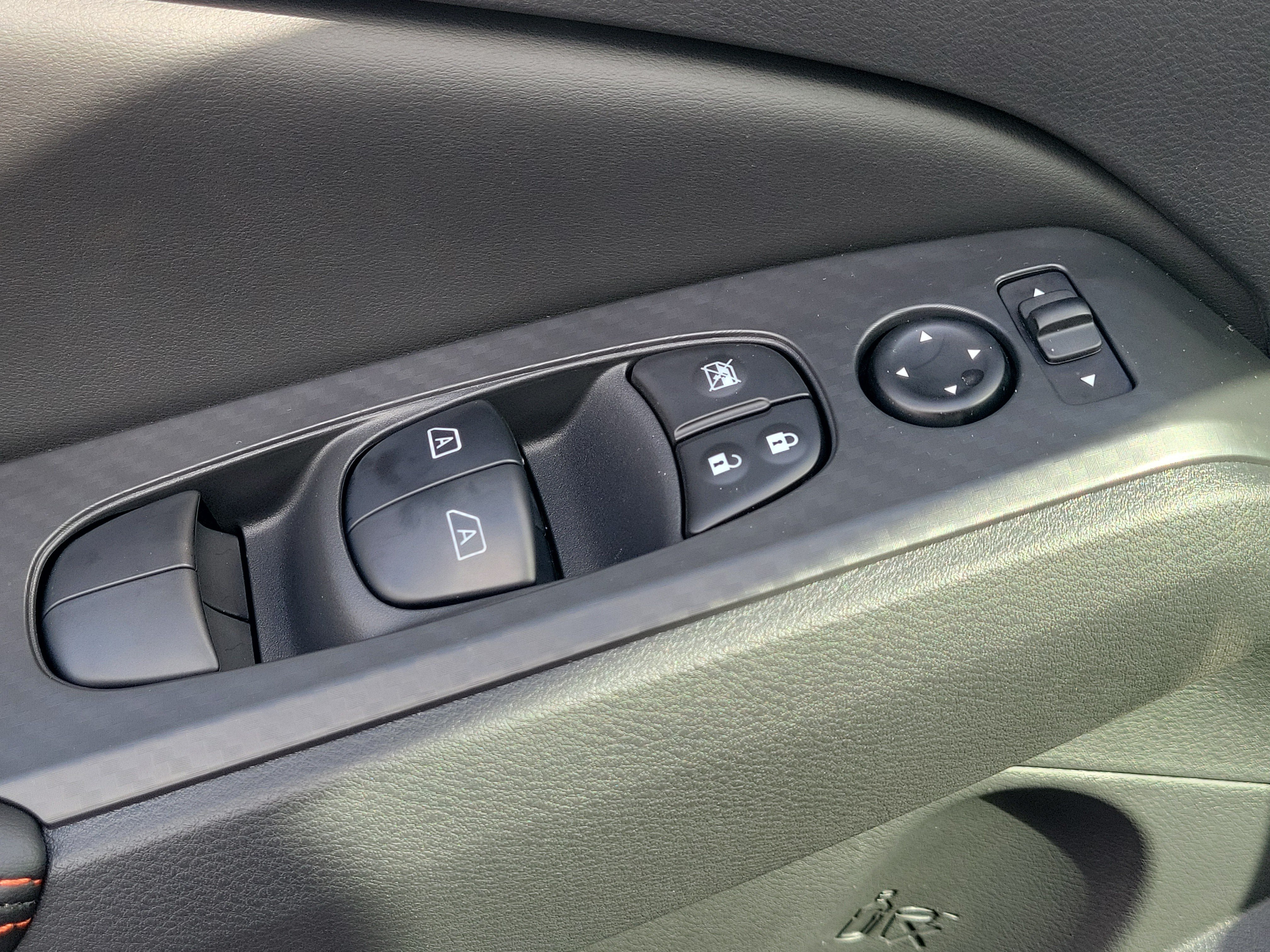 New 2026 Nissan Altima 2.5 SR FWD image 32