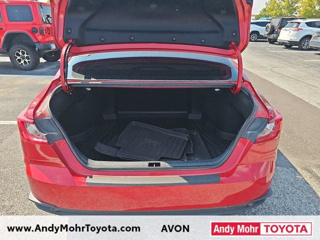 Used 2025 Toyota Camry SE FWD image 12