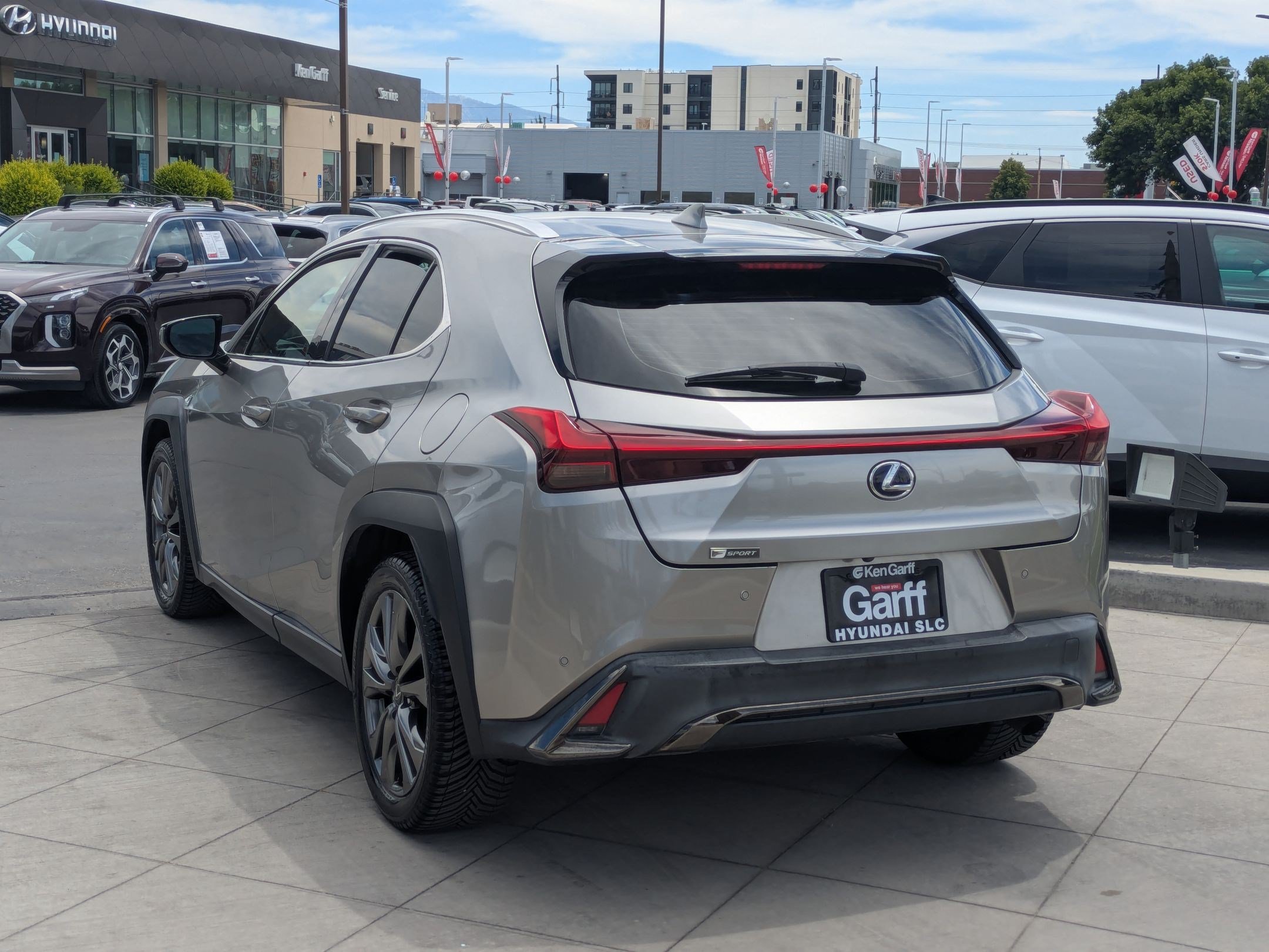 Used 2020 Lexus UX 250h F Sport w/ F Sport Premium Package AWD/4WD image 7