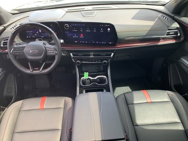 Used 2025 Chevrolet Traverse RS w/ LPO, Floor Liner Package AWD/4WD image 23