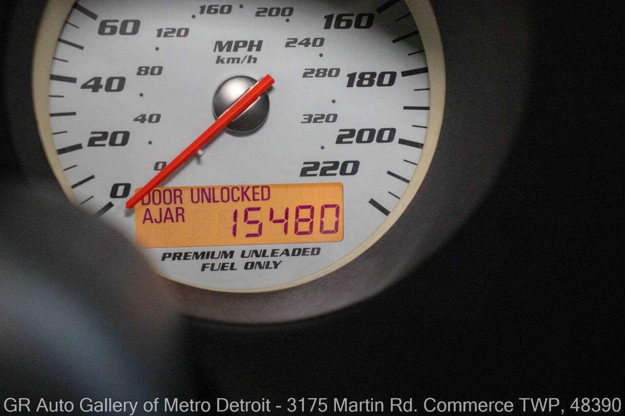 Used 2004 Dodge Viper SRT-10 RWD image 19