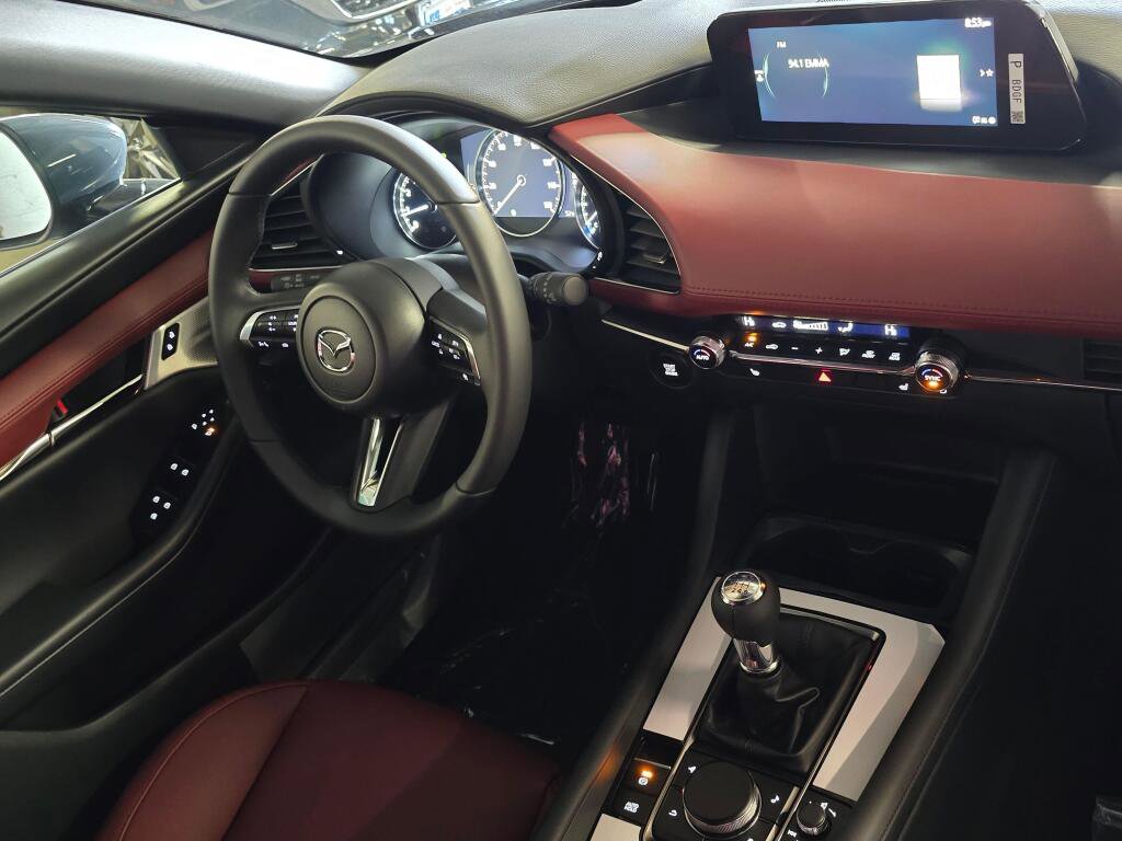 New 2026 MAZDA MAZDA3 2.5 S Hatchback w/ Premium Pkg image 9