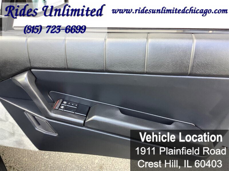 Used 1990 Cadillac Allante FWD image 22