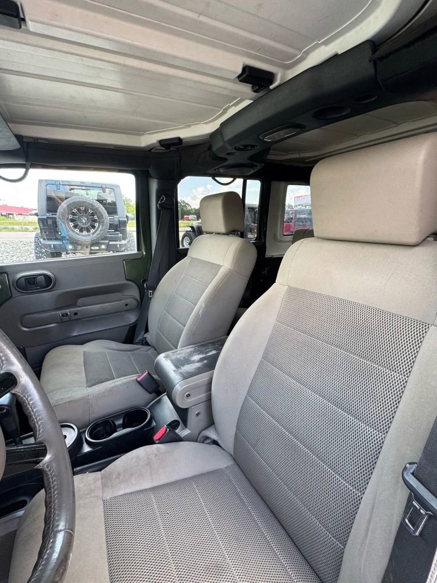Used 2008 Jeep Wrangler Unlimited Sahara image 20