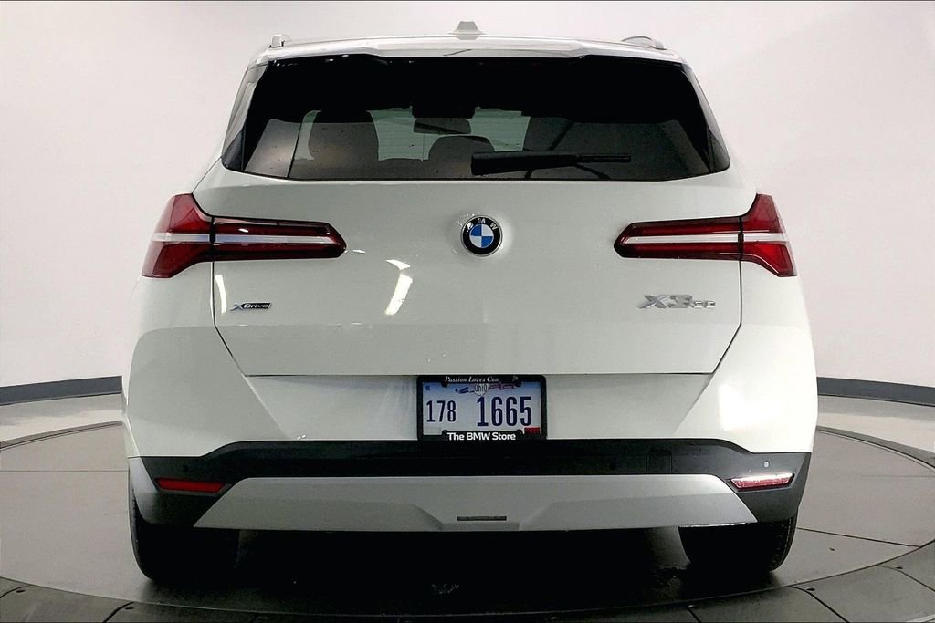 New 2026 BMW X3 xDrive30 w/ Convenience Package image 3