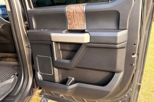 Used 2017 Ford F350 Lariat w/ Lariat Ultimate Package image 28