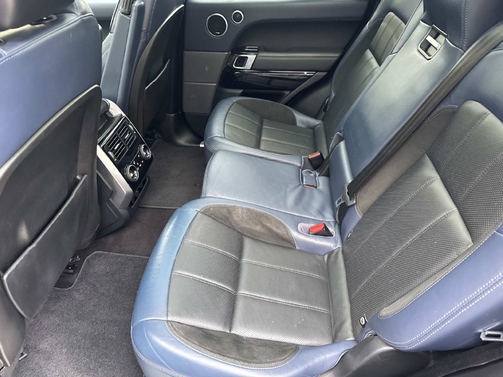 Used 2020 Land Rover Range Rover Sport HST AWD/4WD image 15