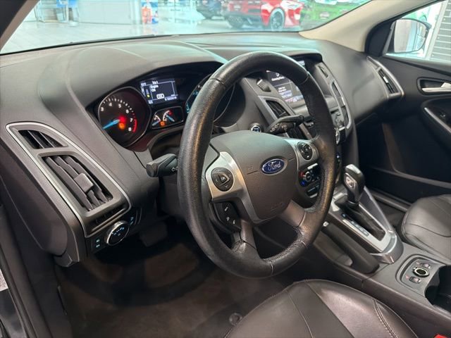 Used 2014 Ford Focus Titanium FWD image 15