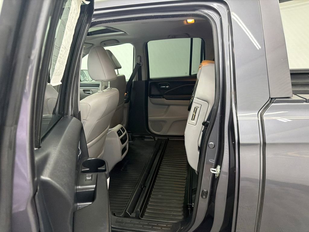 Used 2019 Honda Ridgeline RTL-T image 21