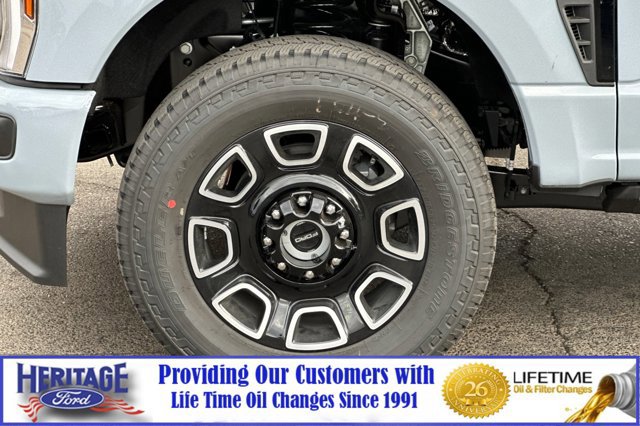 New 2026 Ford F250 Platinum image 25
