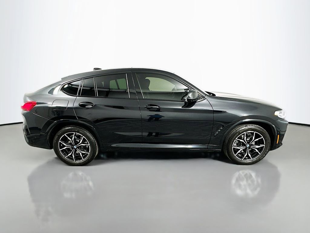 Certified 2023 BMW X4 xDrive30i w/ M Sport Package image 4