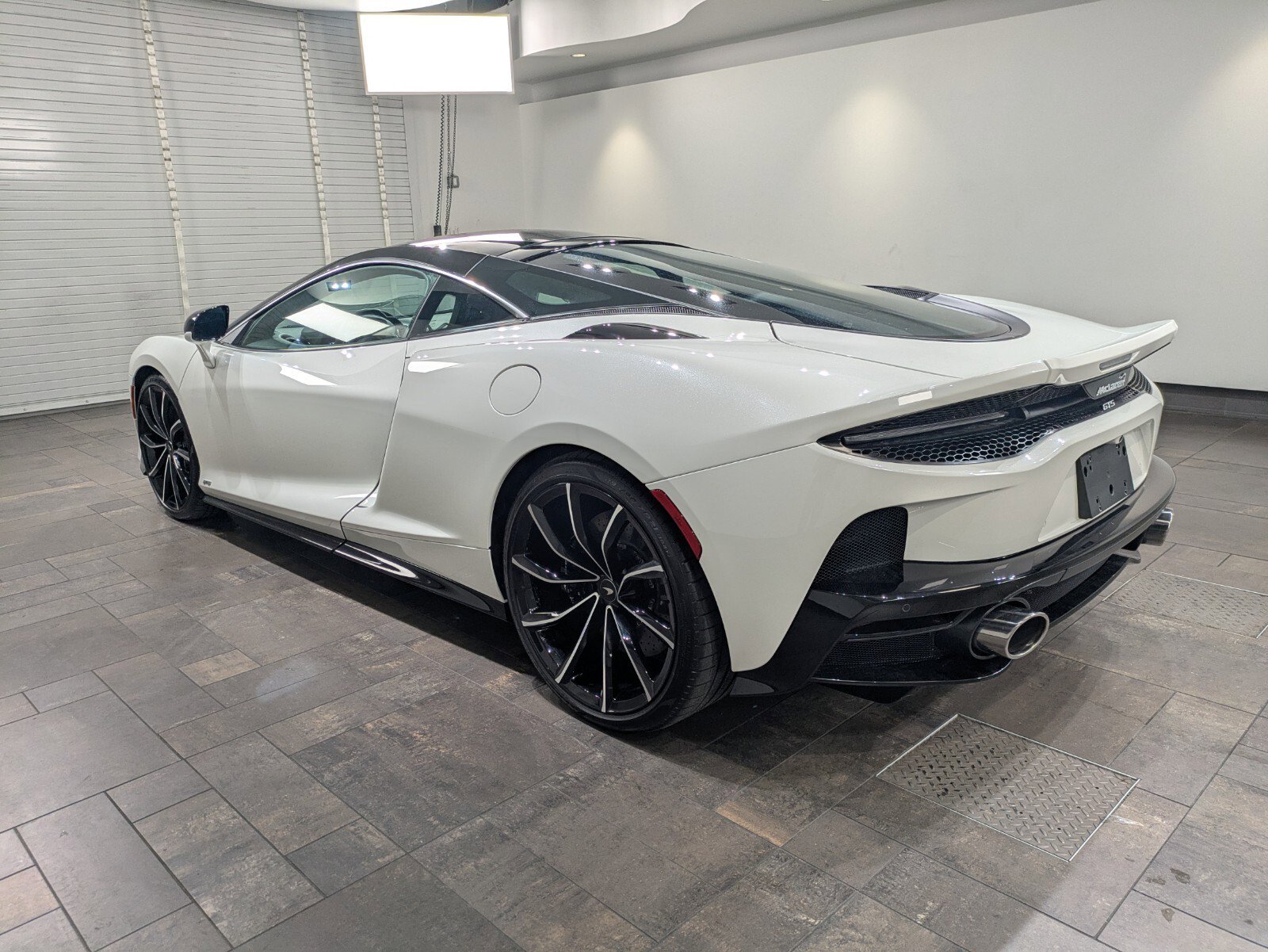 New 2025 McLaren GTS RWD image 4