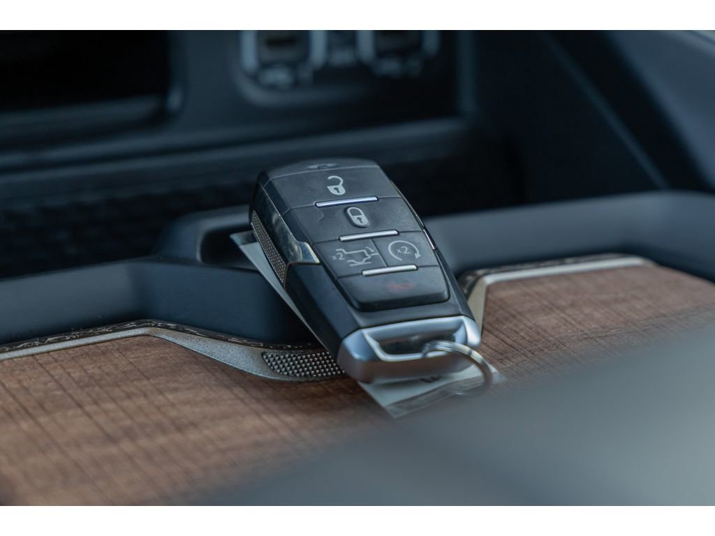 Used 2022 RAM 1500 Limited w/ Cold Weather Group image 29