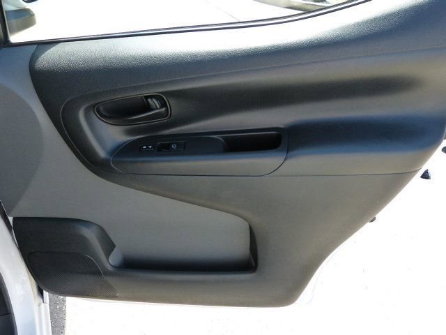 Used 2021 Nissan NV200 SV w/ Sliding Door Glass Package image 23