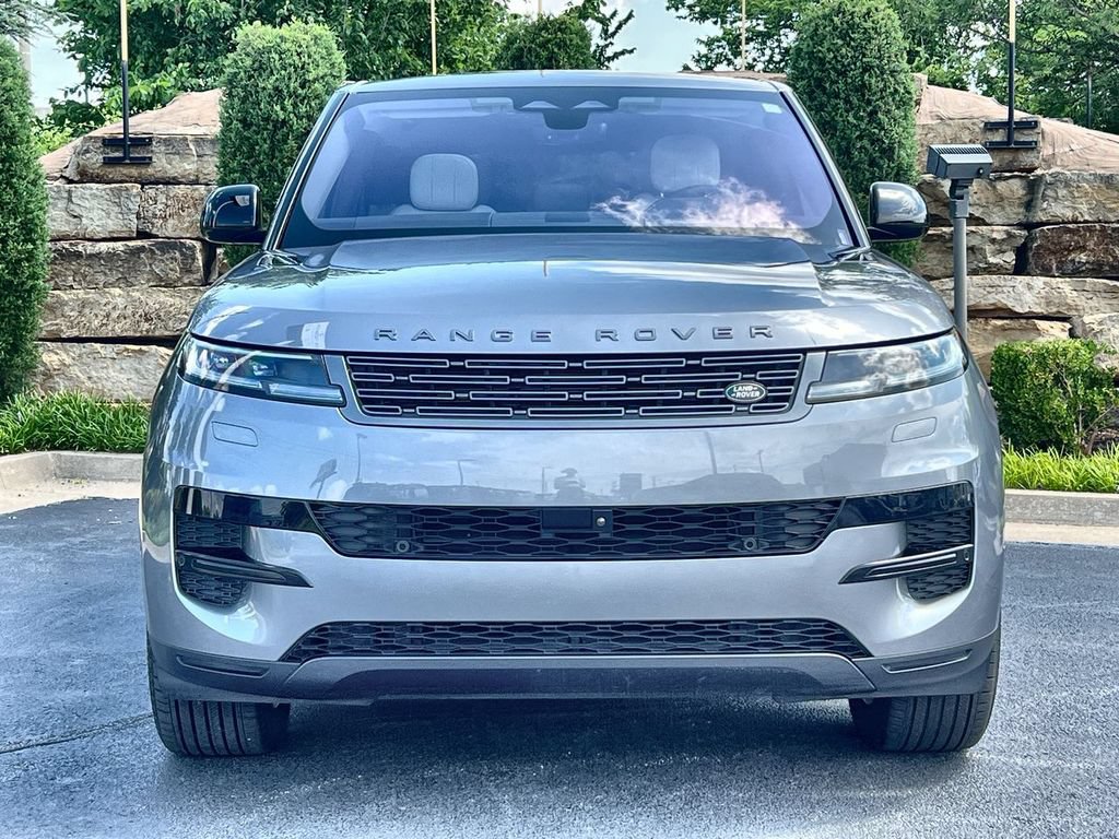 Used 2023 Land Rover Range Rover Sport SE AWD/4WD image 8