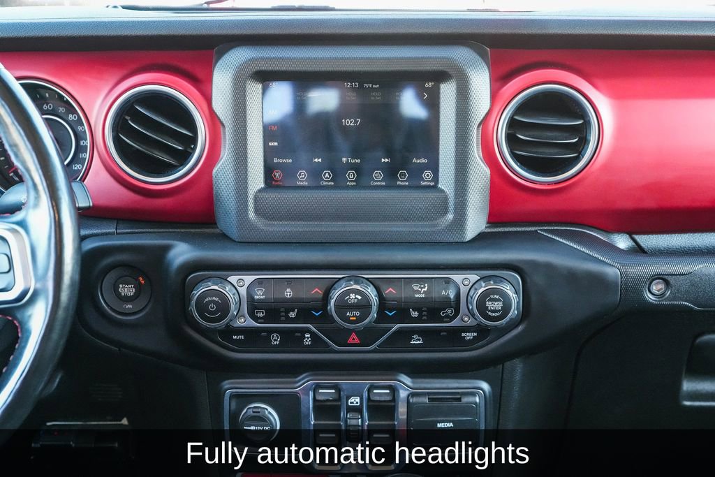 Used 2020 Jeep Gladiator Rubicon w/ LED Lighting Group AWD/4WD image 15