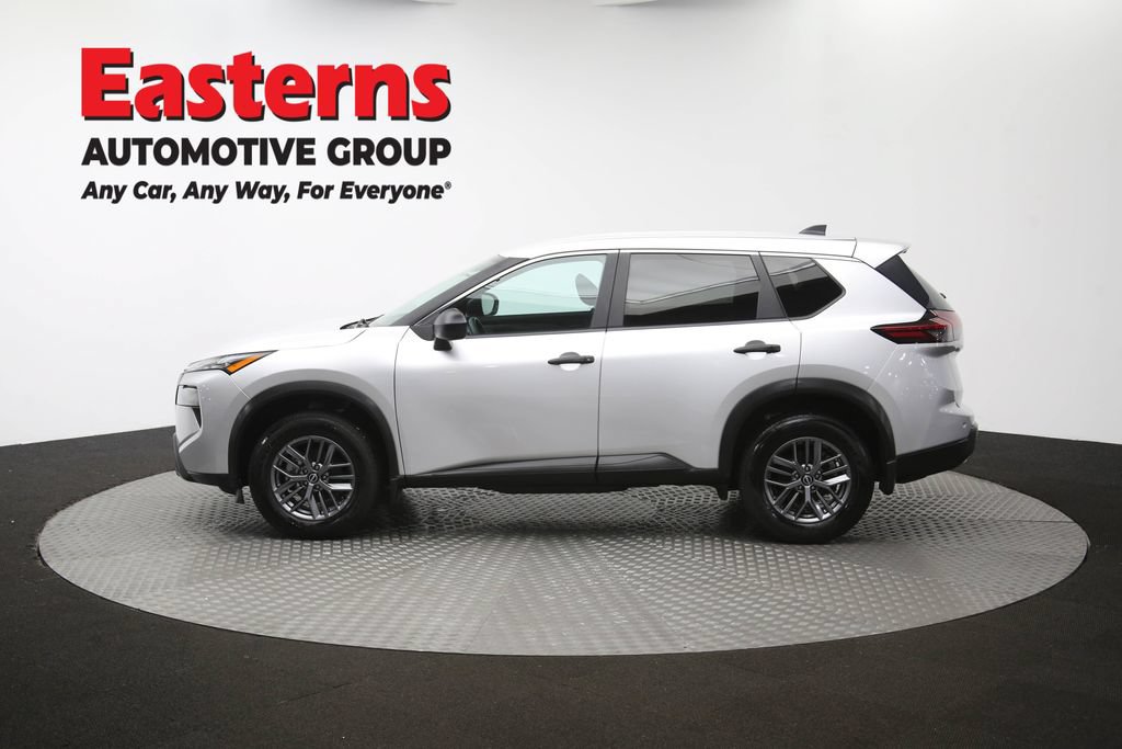 Used 2024 Nissan Rogue S AWD/4WD image 61