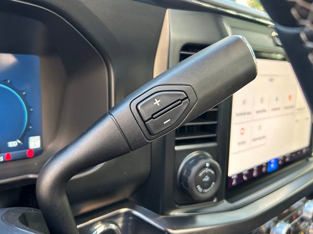 Used 2025 Ford F250 Lariat w/ Lariat Ultimate Package image 15