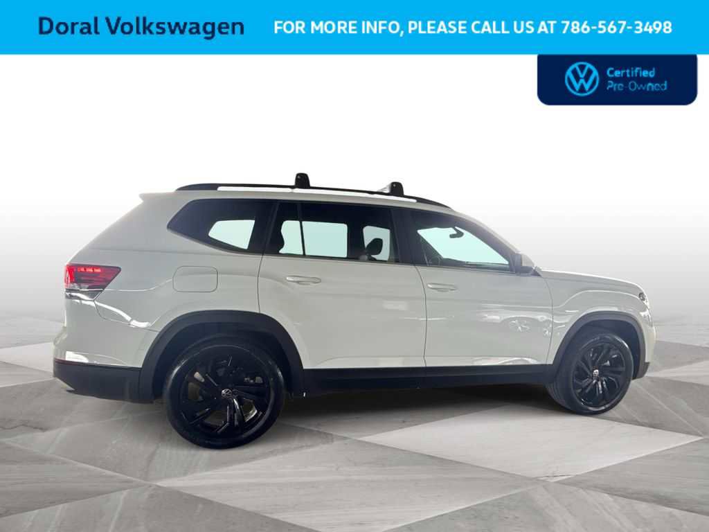 Certified 2022 Volkswagen Atlas SE w/ Panoramic Sunroof Package image 9