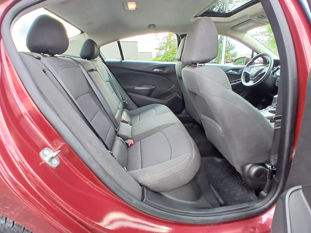 Certified 2018 Chevrolet Cruze LT w/ Sun And Sound Package FWD image 20