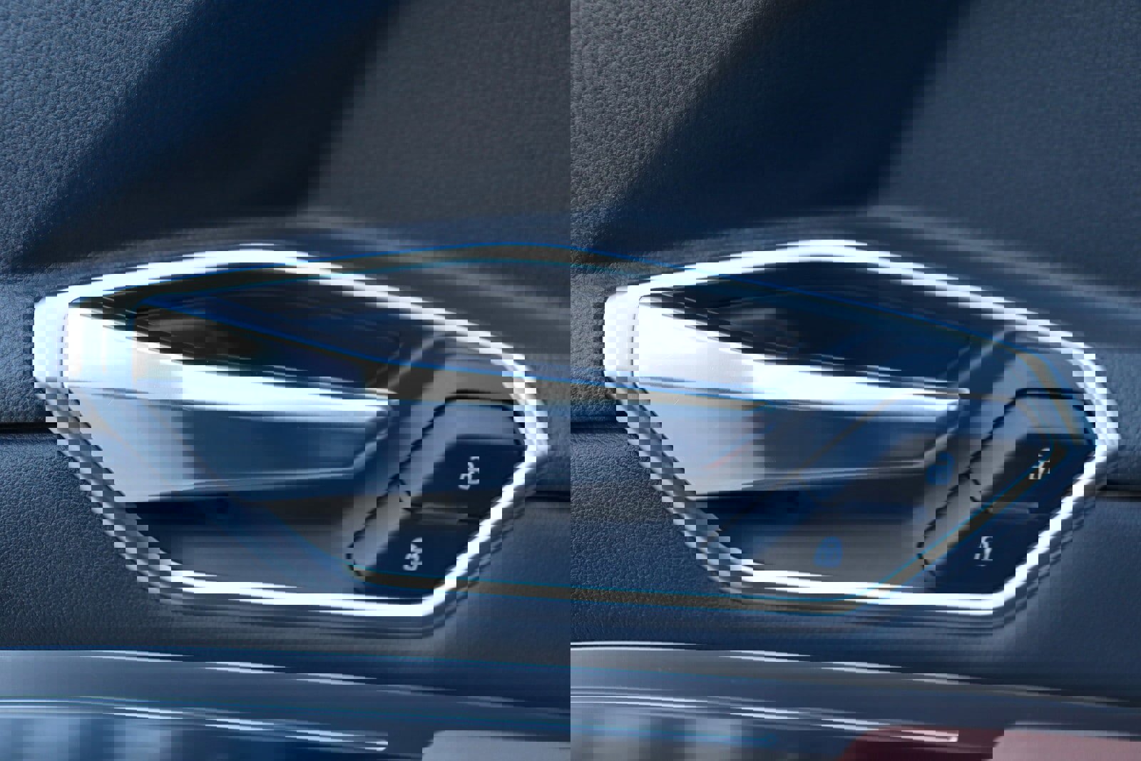 Used 2019 Audi e-tron Premium Plus w/ Cold Weather Package image 24