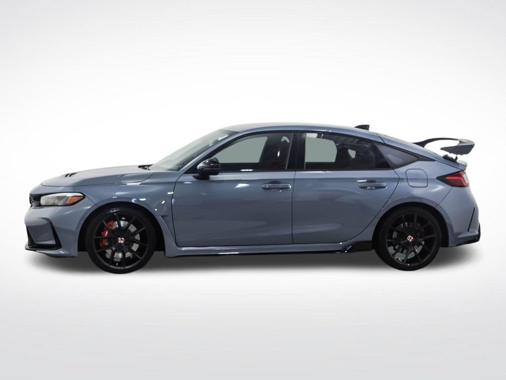 Used 2025 Honda Civic Type R image 2