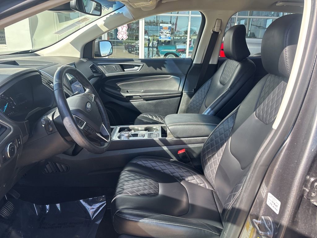 Used 2024 Ford Edge Titanium image 14
