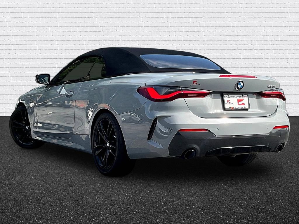 Used 2022 BMW 430i Convertible w/ M Sport Package RWD image 4
