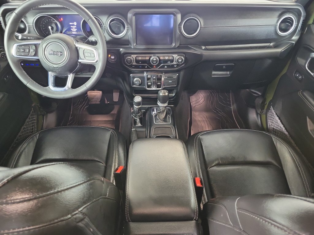 Used 2023 Jeep Wrangler Unlimited Sahara AWD/4WD image 14