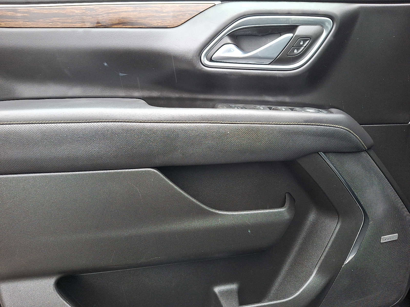 Used 2023 Chevrolet Tahoe Premier w/ Advanced Technology Package image 13