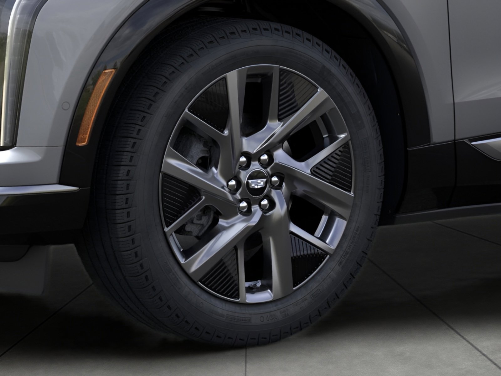 New 2025 Cadillac Optiq Luxury 1 image 9