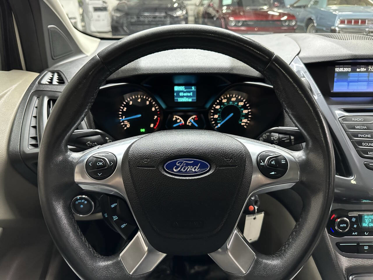 Used 2014 Ford Transit Connect Titanium FWD image 20
