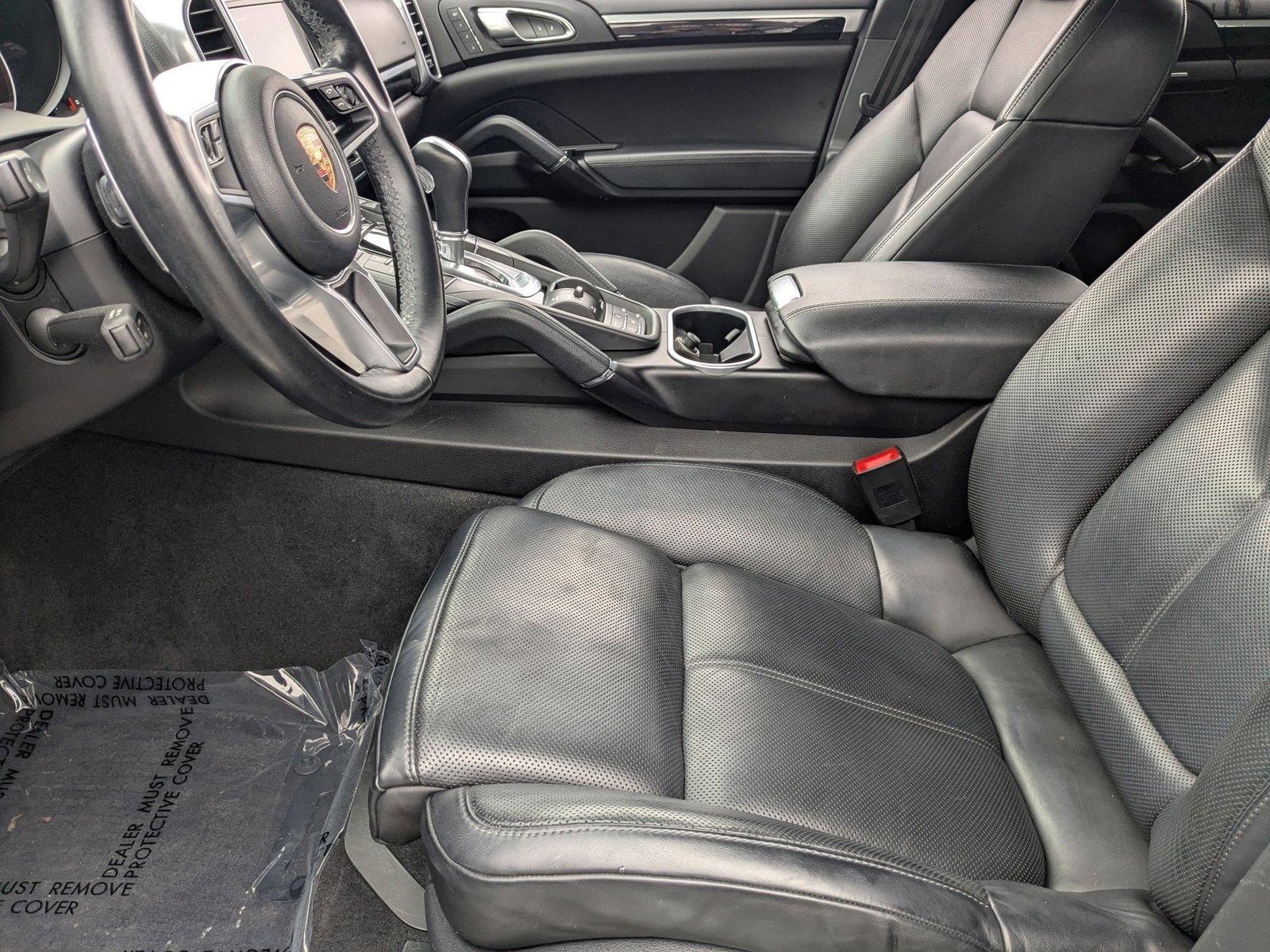 Used 2017 Porsche Cayenne Platinum Edition AWD/4WD image 5