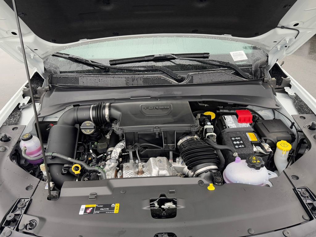 Used 2025 Jeep Compass Latitude w/ Convenience Group image 30