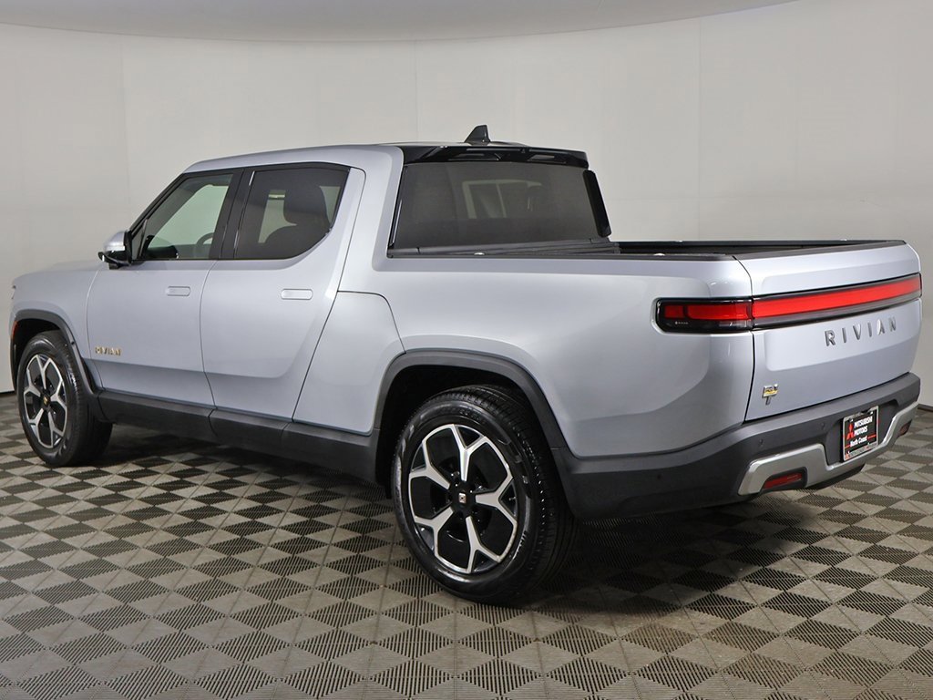 Used 2022 Rivian R1T Adventure image 12